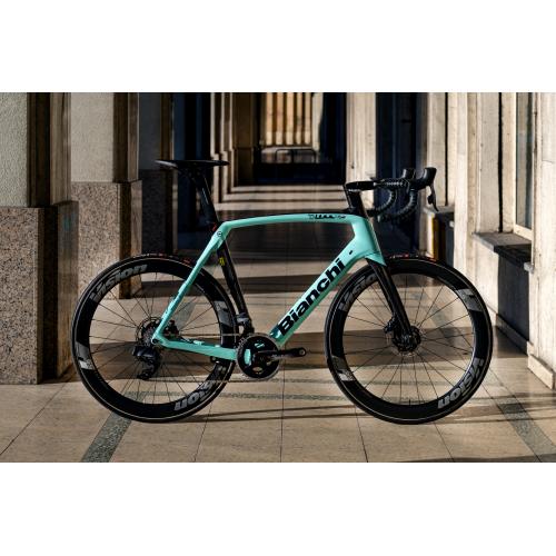 BIANCHI OLTRE XR4 DISC - SRAM FORCE AXS