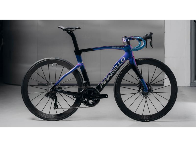 PINARELLO DOGMA F DISC NEBULA GREEN SILVER DURA ACE Di2